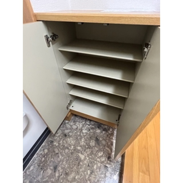 シューズボックス