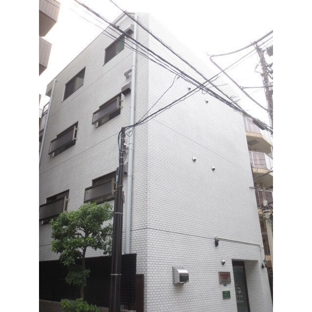 東京都新宿区