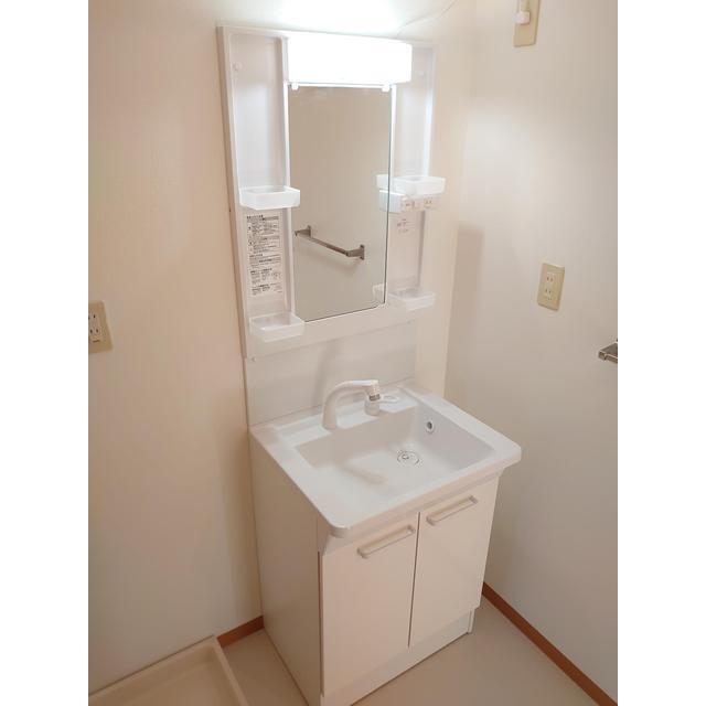 シャワー付洗面化粧台