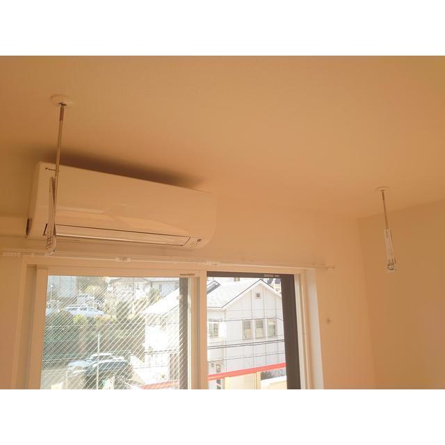 室内物干金具