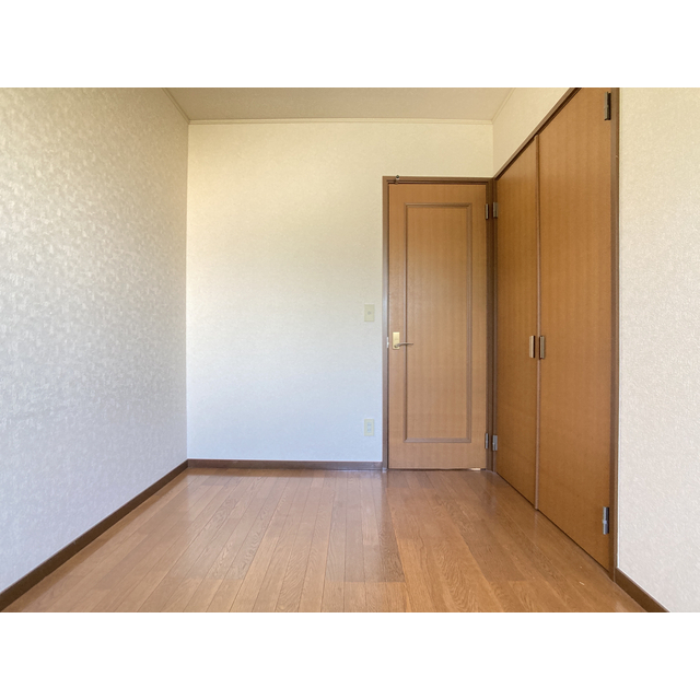 北東洋室