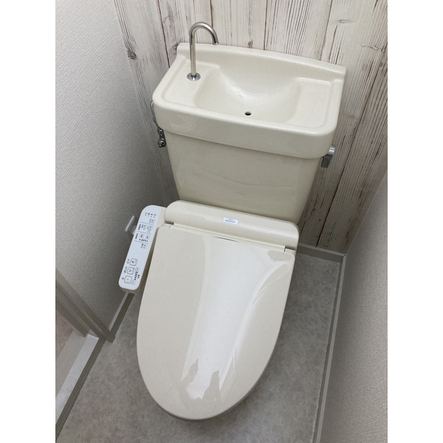 温水洗浄便座