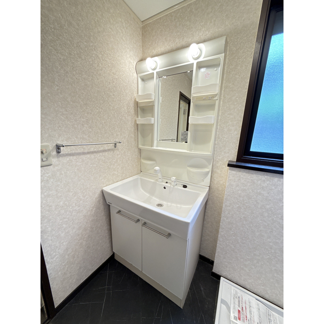 シャワー付き洗面化粧台