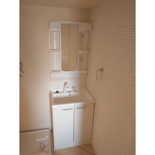 シャワー付洗面化粧台