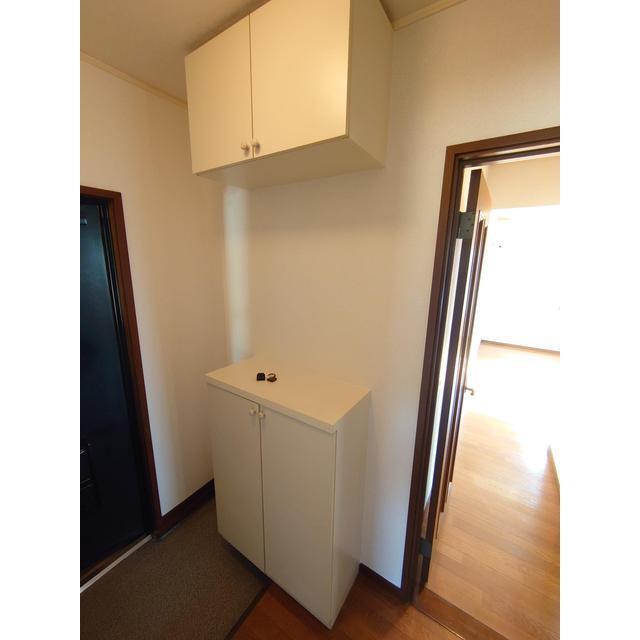 シューズボックス