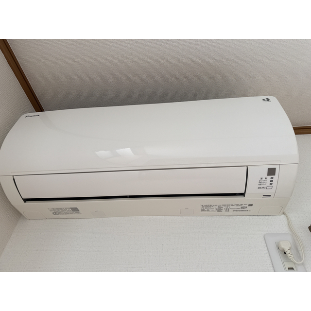 2F洋室エアコン