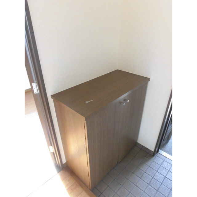 シューズボックス