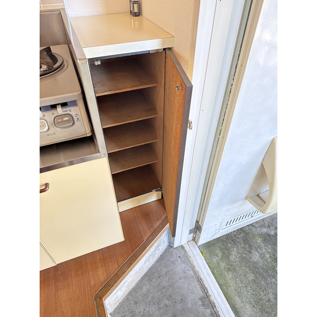 シューズボックス