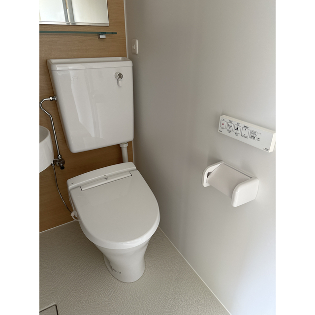 温水洗浄便座付トイレ