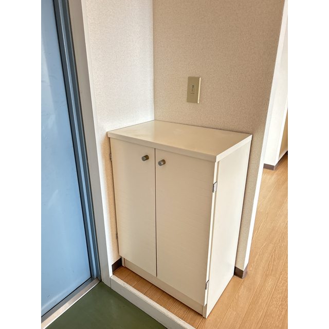 シューズボックス