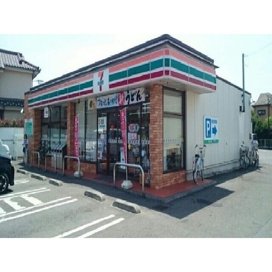 セブンイレブン町田金森店
