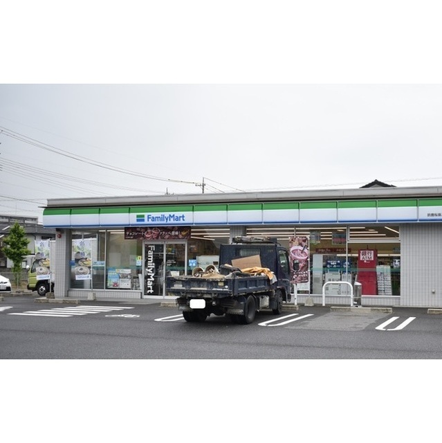 ファミリーマート鈴鹿桜島二丁目店