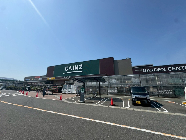 カインズ四日市店