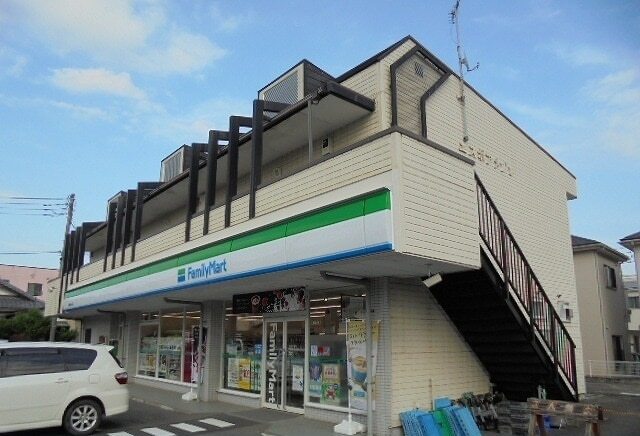 フェミリーマートまま下店