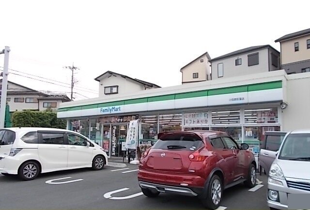 ファミリーマート荻窪店