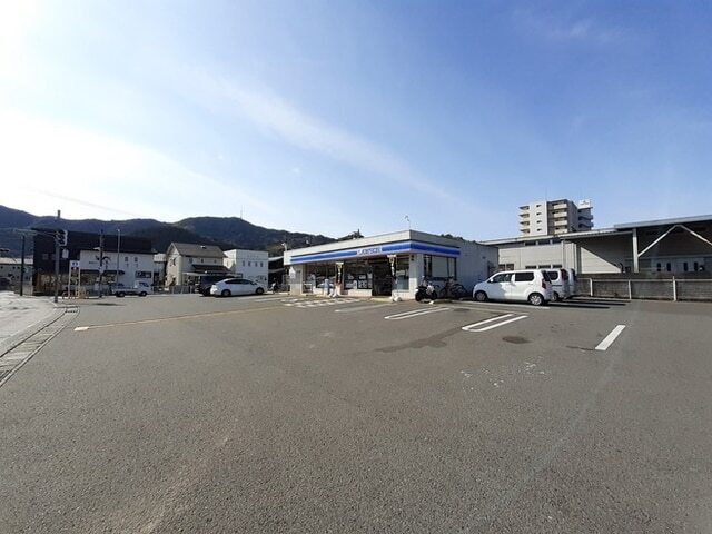 ローソン 高知神田店