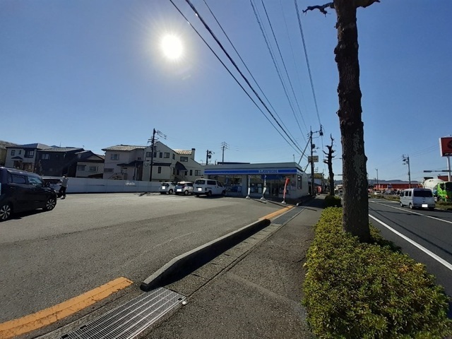 ローソン 高知鴨部店