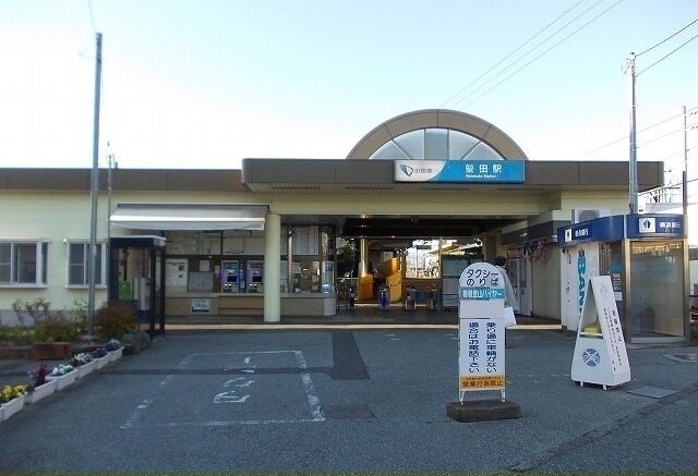 小田急線・蛍田駅