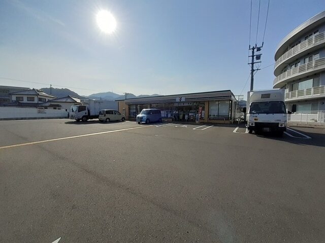 セブンイレブン高知神田西店