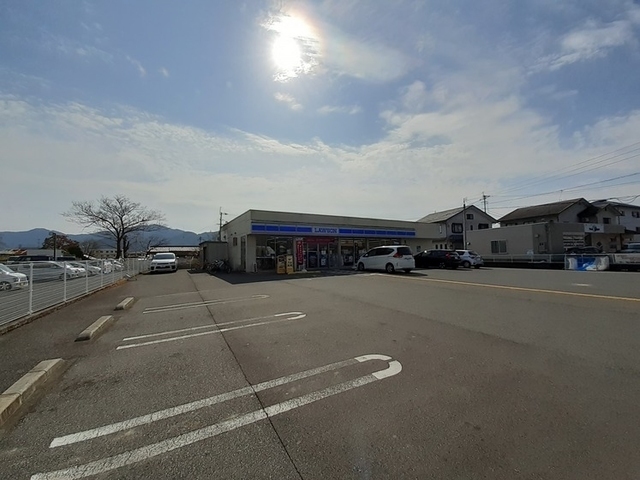 ローソン 高知鴨部三丁目店