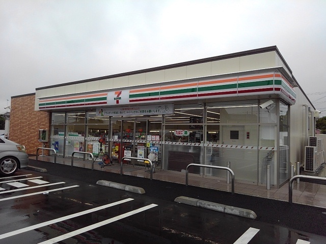セブンイレブン大井町金手店