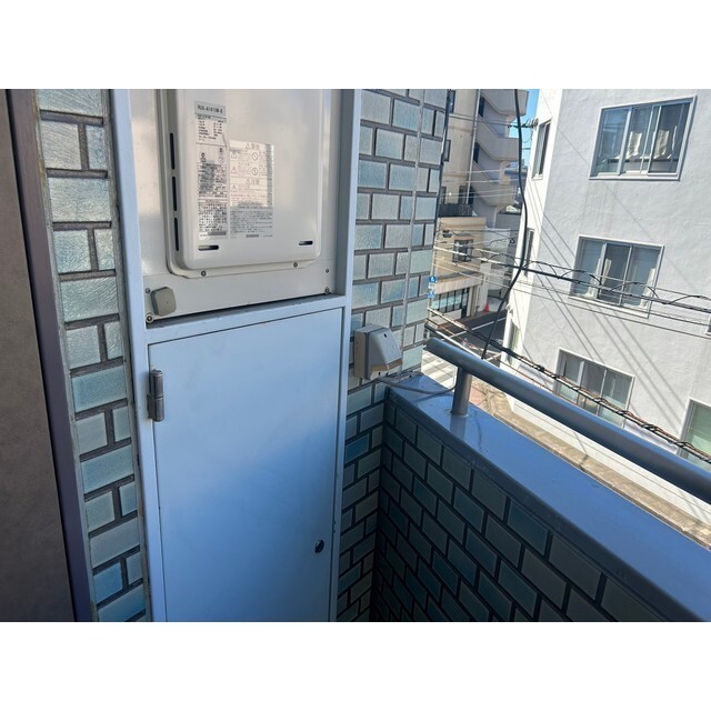 各階005号室 電源