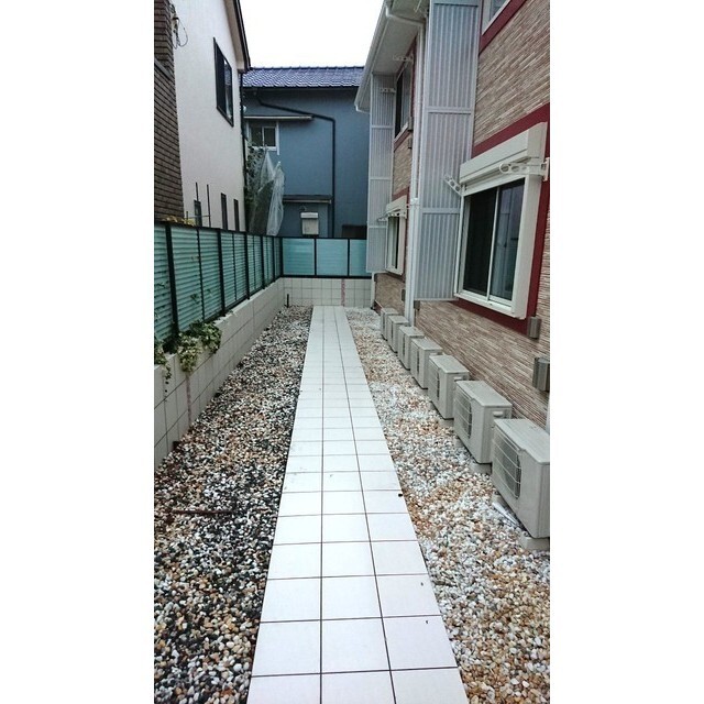 バルコニー側共用部