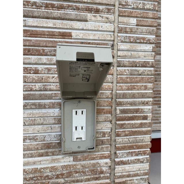 共用電源(駐輪場、101号室)