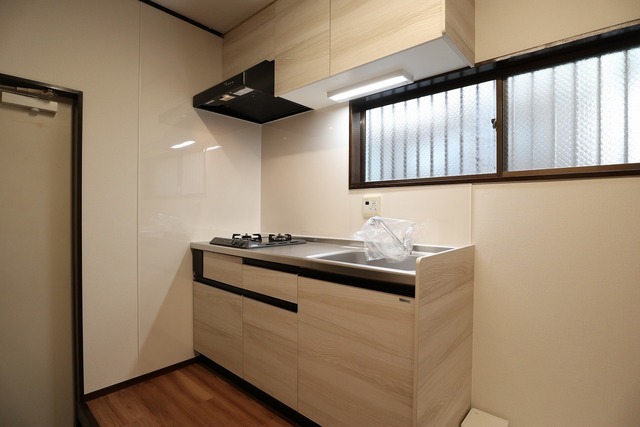 ガス2口のシステムキッチン新規交換