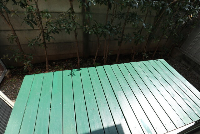 ウッドデッキ