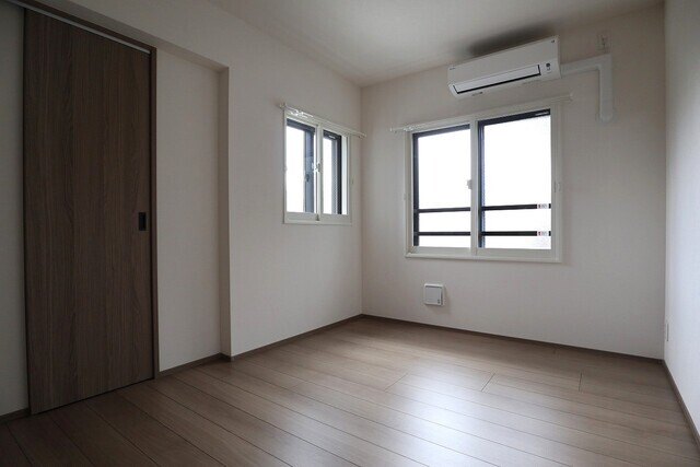 同じ間取りの他のお部屋の写真です。
