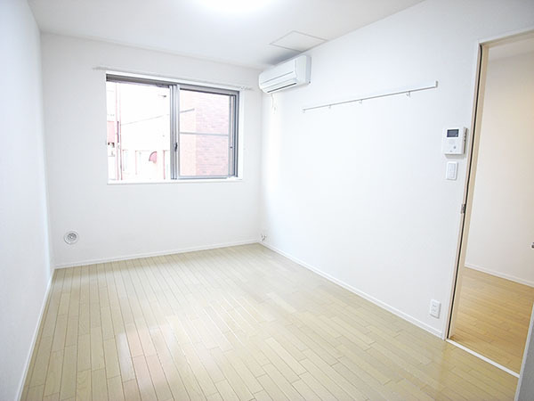 洋室6.0J