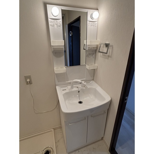 独立型洗面化粧台