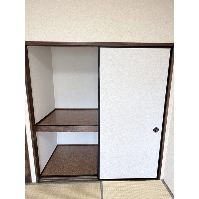 和室6帖押入