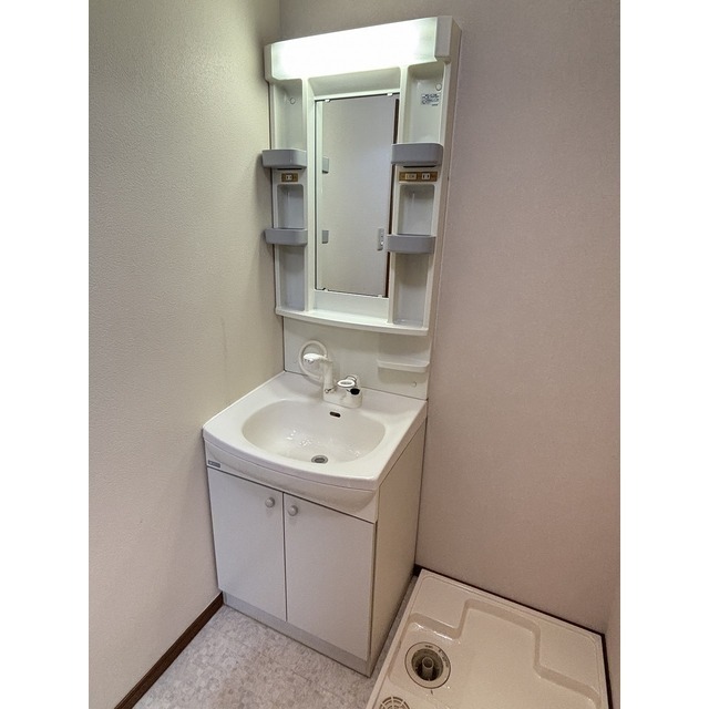 独立洗面台・室内洗濯機置