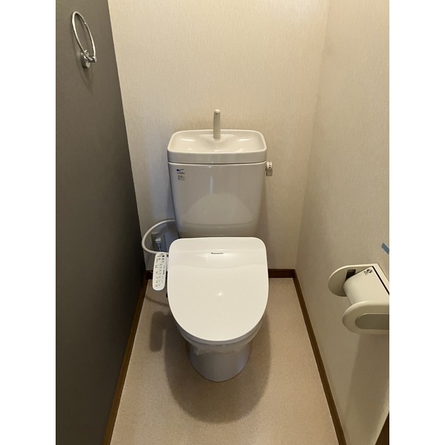 シャワートイレ