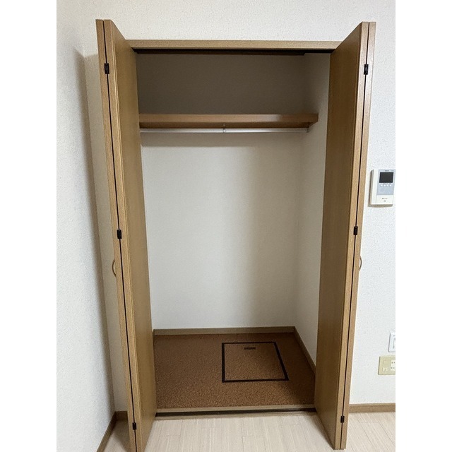 洋室 クローゼット