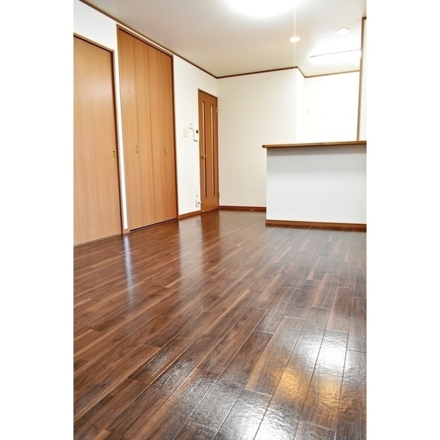 LDK13.8帖　※イメージ・間取り反転あり