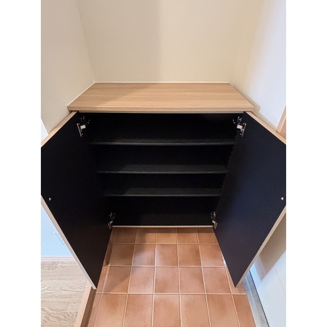 玄関　シューズボックス