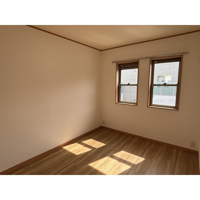 洋室5.9帖