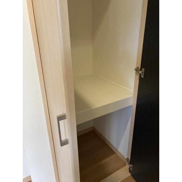 物入れ 廊下部分