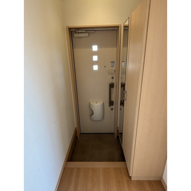 姿見付きシューズボックス