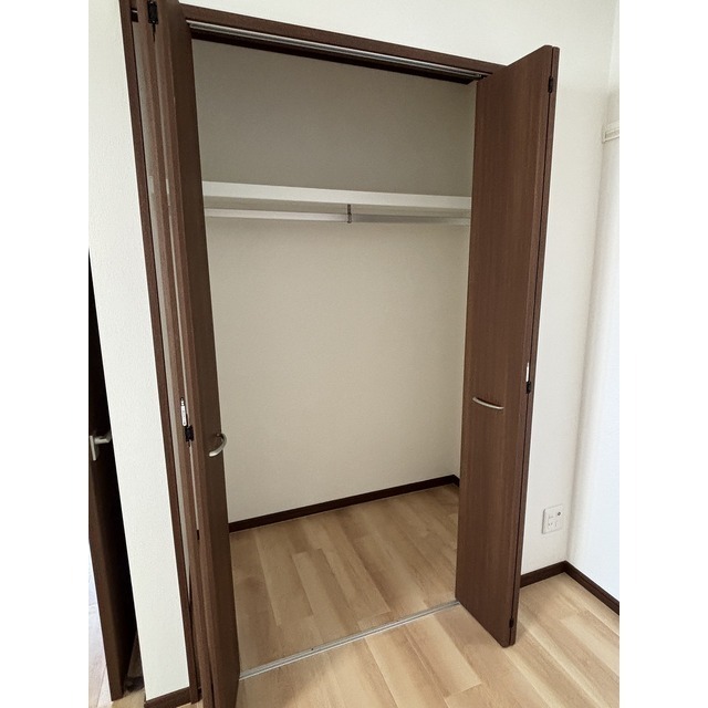 洋室7.6帖　収納