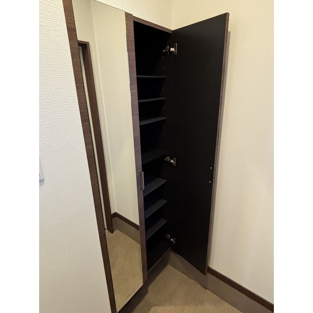 姿見付きシューズボックス