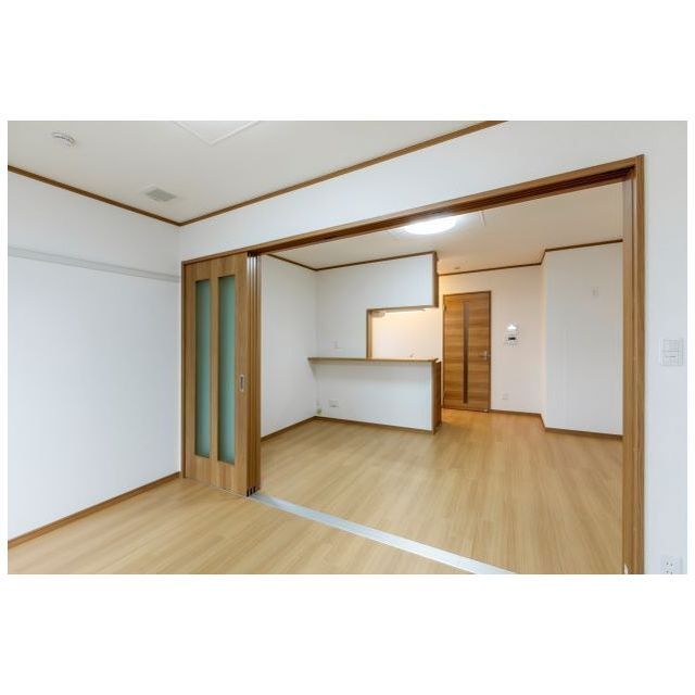 LDK9.8帖　※イメージ・間取り反転あり