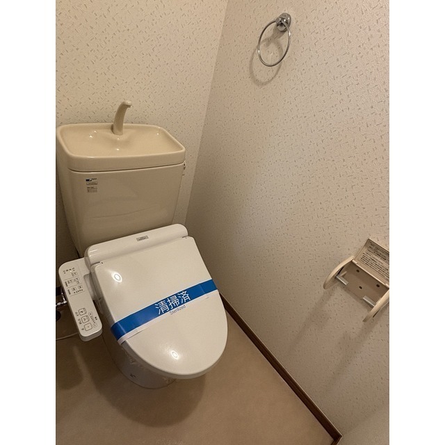 シャワートイレ