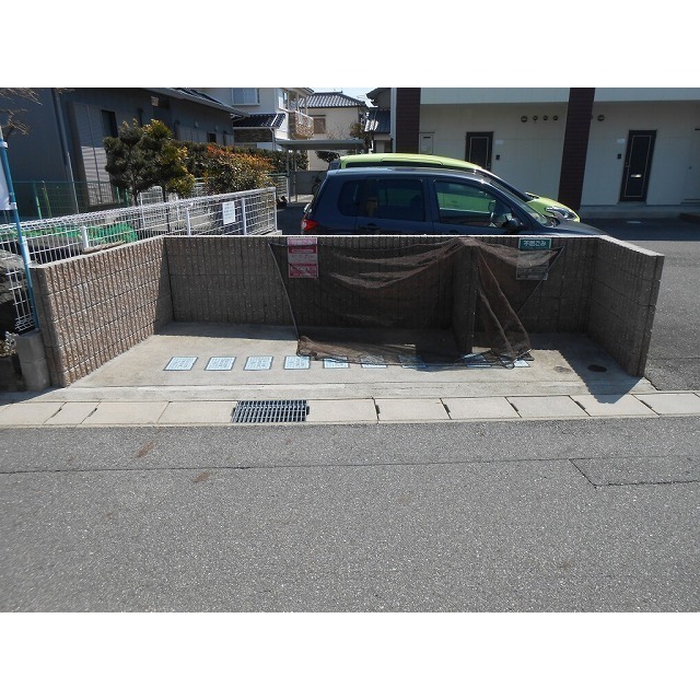 敷地内ゴミステーション