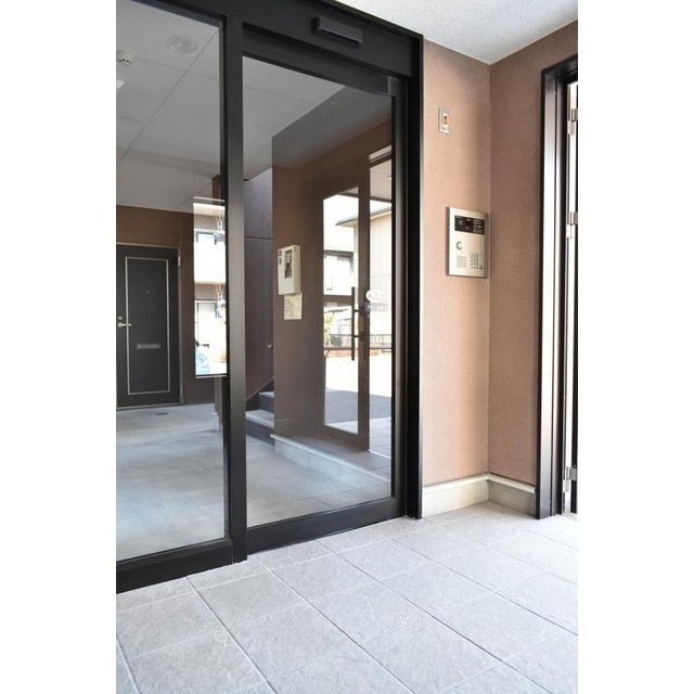 オートロック式エントランス